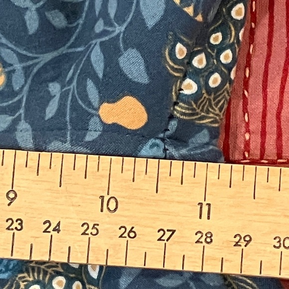 Just Cozy size women’s m/l peacock & Floral Patterned velour Leggings - Picture 9 of 13